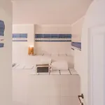 Emily's House - Authentic By Rent Lägenhet