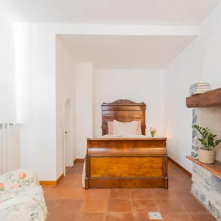 Emily's House - Authentic By Rent شقة *