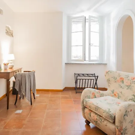 דירה Emilys Holiday House By Rent All Como