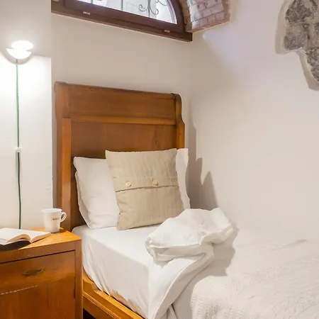 Emily's House - Authentic By Rent Apartment Torno