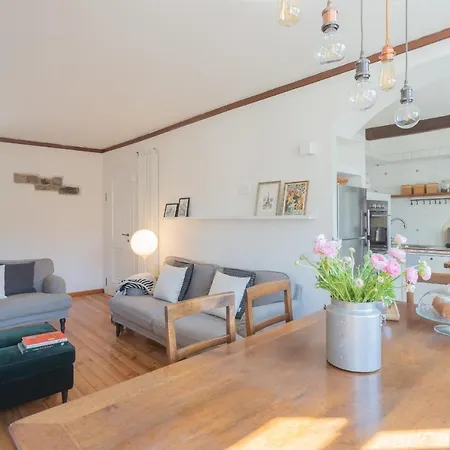 Emilys Holiday House By Rent All Como דירה