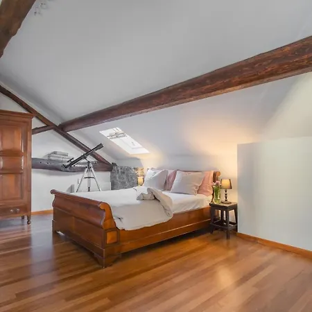 Emily's House - Authentic By Rent
