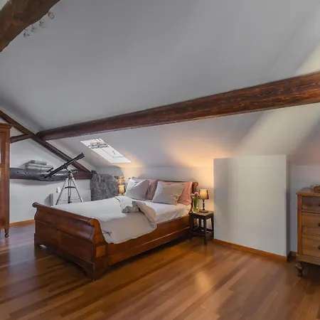 Emily's House - Authentic By Rent شقة