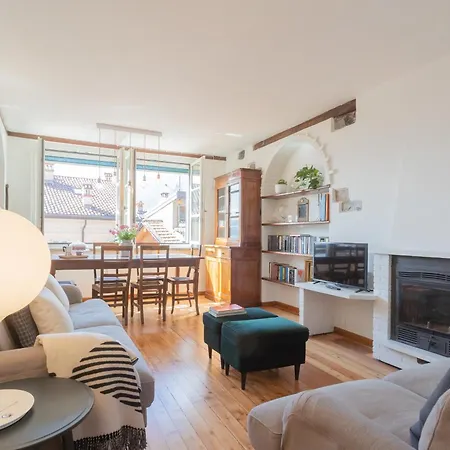 Emilys Holiday House By Rent All Como דירה טורנו