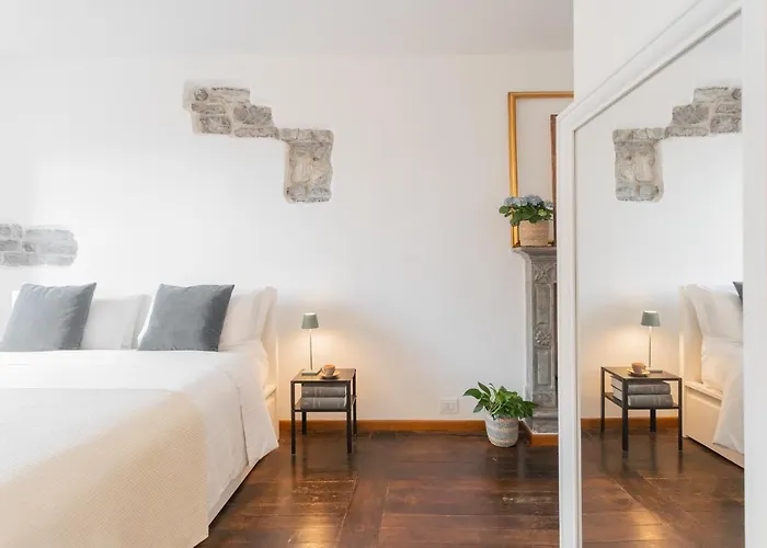 Emily's House - Authentic By Rent * Torno