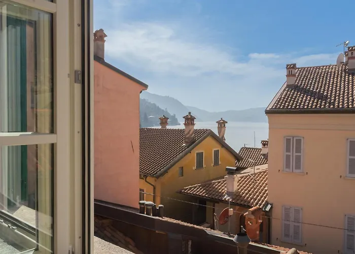 Emily's House - Authentic By Rent Apartment Torno