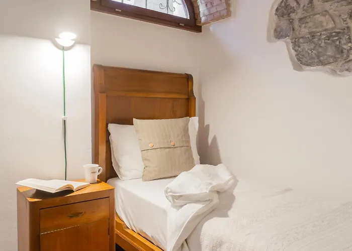 Emily's House - Authentic By Rent Apartment Torno