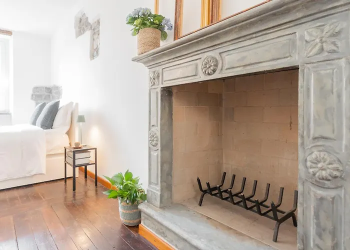 Emily's House - Authentic By Rent