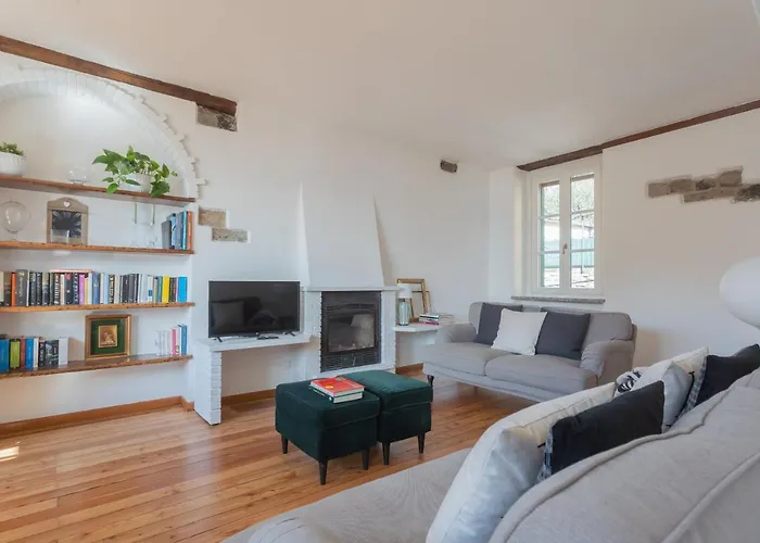 Emily's House - Authentic By Rent Торно